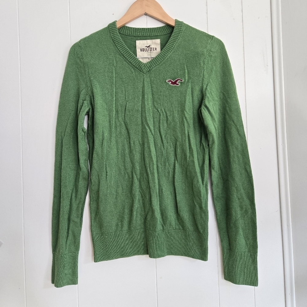 Hollister Vibrant Green Knit Sweater-Size S